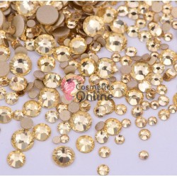 Strasuri din Cristale 100 bucati SC212 Sampanie 1,3mm